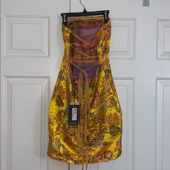 NWT Bandeau Lace Up Back Bodycon Dress - Picture 3 of 3